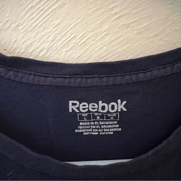 NHL Reebok Pittsburgh Penguins Hockey Crosby Navy T-Shirt Sz L - Picture 4 of 4